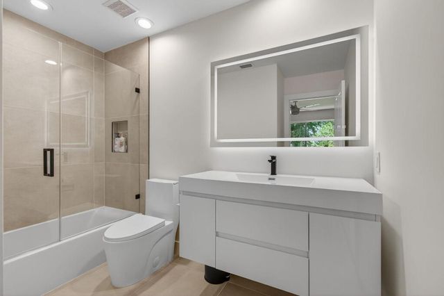 2621 NW 53rd Drive, Boca Raton, FL 33496