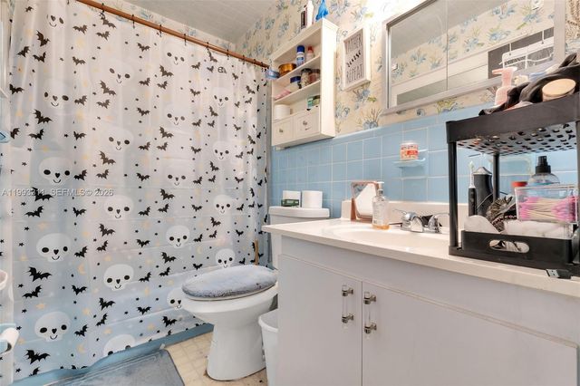 1745 SW 43rd Ave, Fort Lauderdale, FL 33317