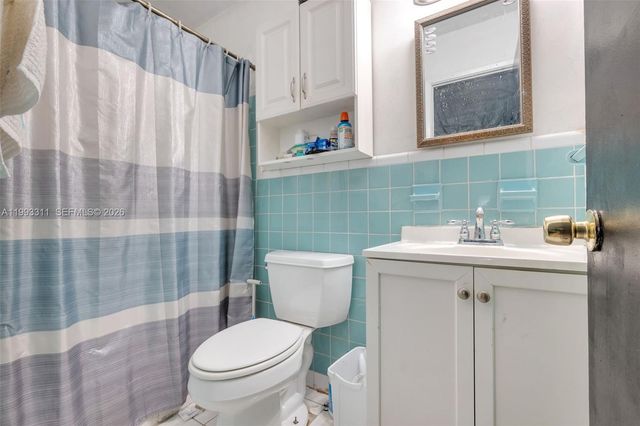 1745 SW 43rd Ave, Fort Lauderdale, FL 33317