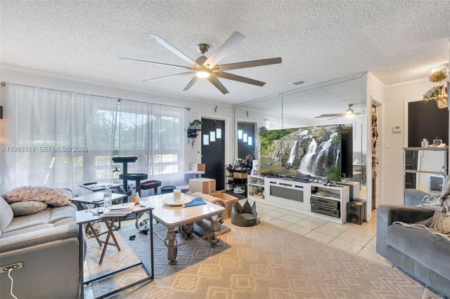 1745 SW 43rd Ave, Fort Lauderdale, FL 33317