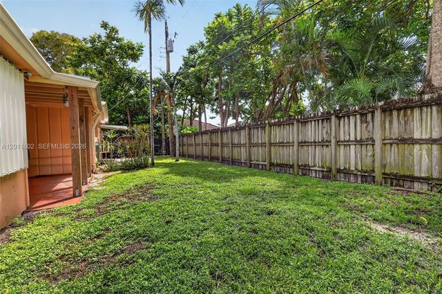 40 SE 8th Street, Dania Beach, FL 33004