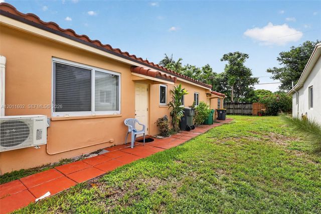 40 SE 8th Street, Dania Beach, FL 33004