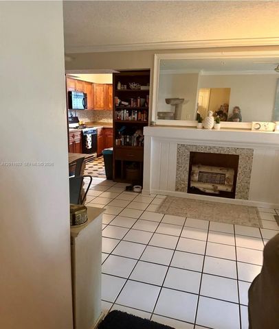 40 SE 8th Street, Dania Beach, FL 33004