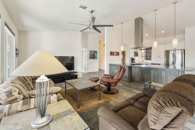 10425 E MINNESOTA Avenue, Sun Lakes, AZ 85248