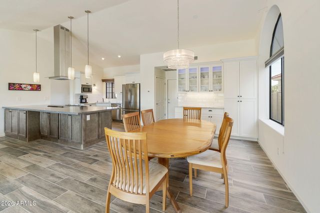 10425 E MINNESOTA Avenue, Sun Lakes, AZ 85248