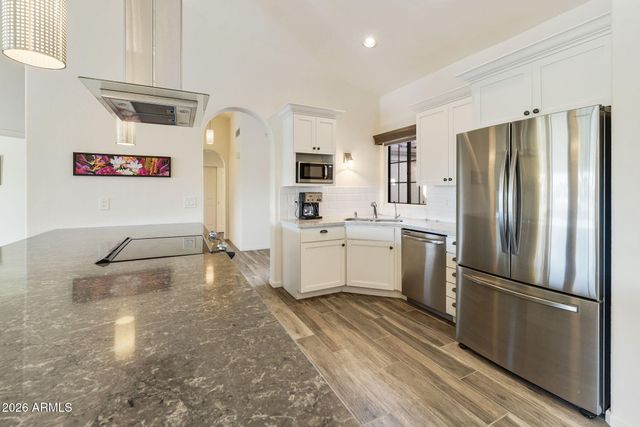 10425 E MINNESOTA Avenue, Sun Lakes, AZ 85248