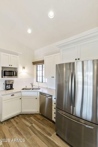 10425 E MINNESOTA Avenue, Sun Lakes, AZ 85248