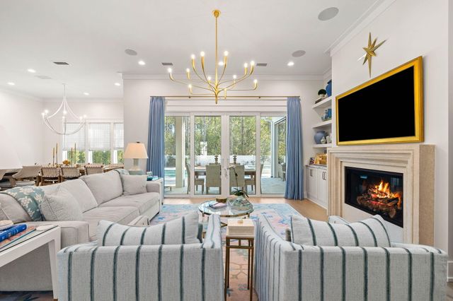 698 Medley Street, Watersound, FL 32461