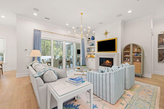 698 Medley Street, Watersound, FL 32461