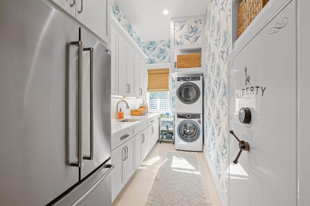 698 Medley Street, Watersound, FL 32461