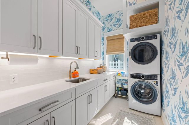 698 Medley Street, Watersound, FL 32461