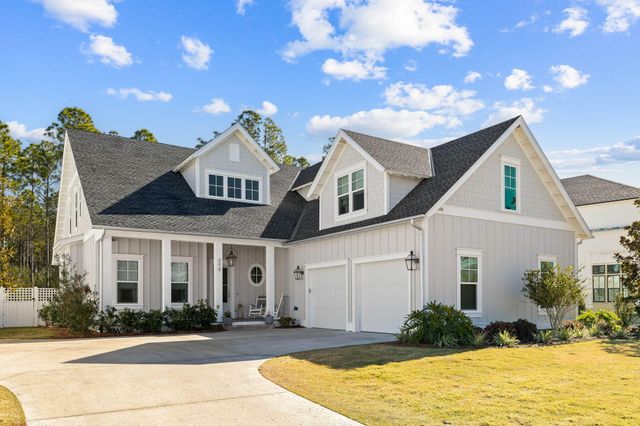 698 Medley Street, Watersound, FL 32461