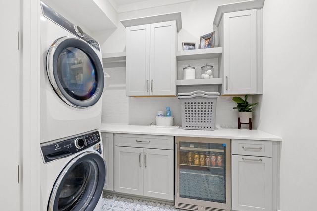 698 Medley Street, Watersound, FL 32461