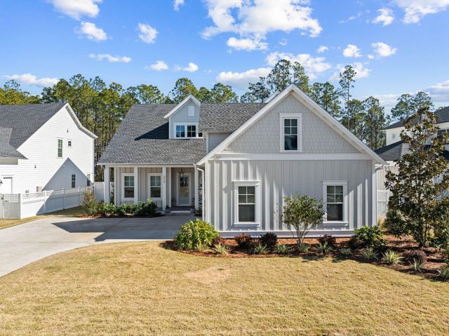 698 Medley Street, Watersound, FL 32461