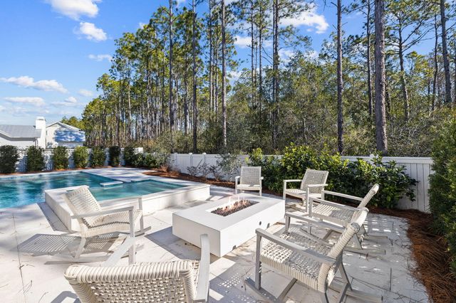 698 Medley Street, Watersound, FL 32461