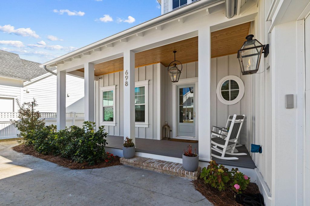 698 Medley Street, Watersound, FL 32461