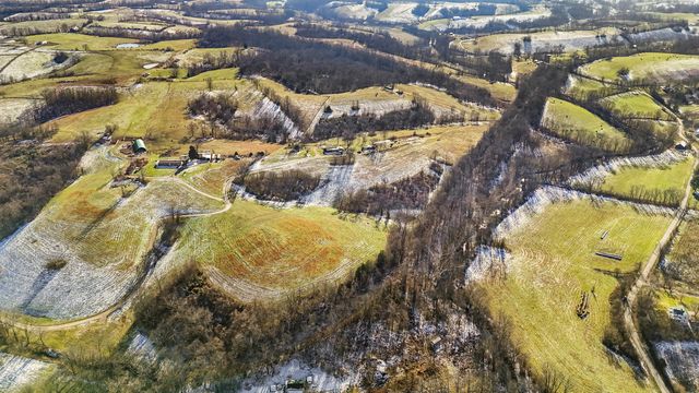 455 Davis Lane, Winchester, KY 40391