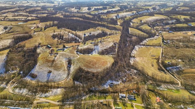 455 Davis Lane, Winchester, KY 40391