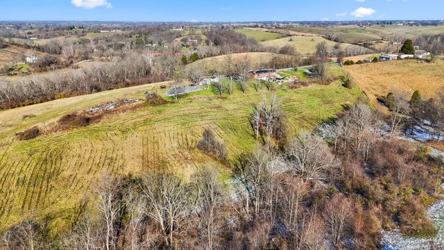 455 Davis Lane, Winchester, KY 40391