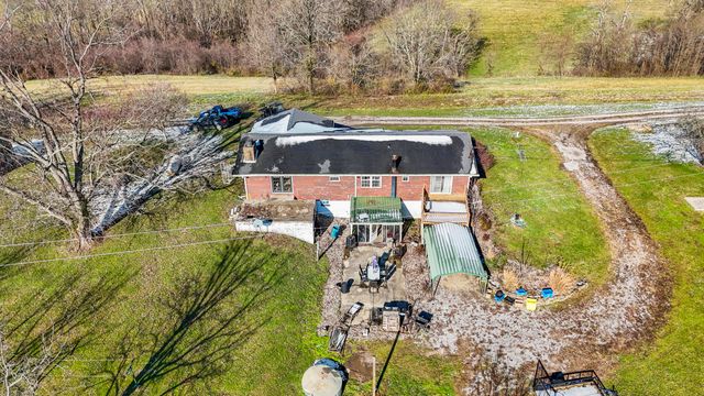 455 Davis Lane, Winchester, KY 40391