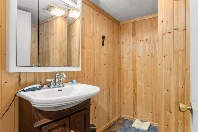 455 Davis Lane, Winchester, KY 40391