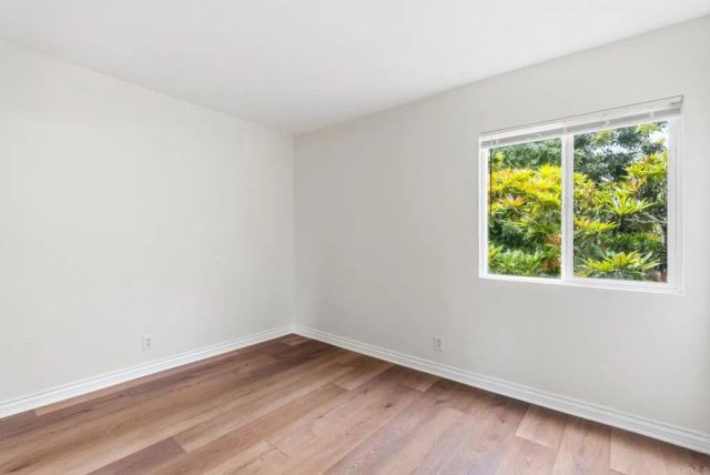 155 Avenida Descanso 202, Oceanside, CA 92057