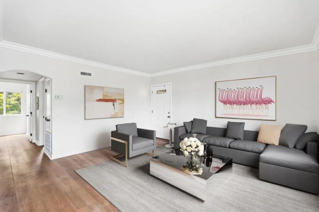 155 Avenida Descanso 202, Oceanside, CA 92057