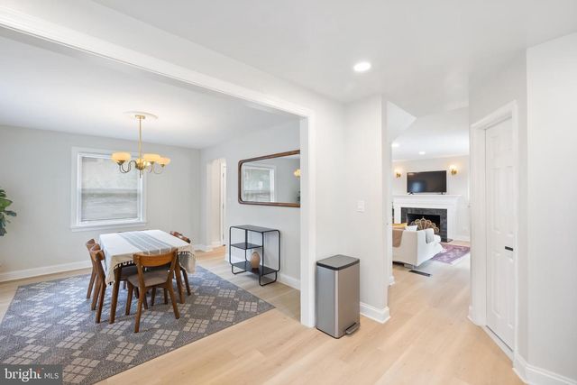 4225 E WEST HWY, Bethesda, MD 20814