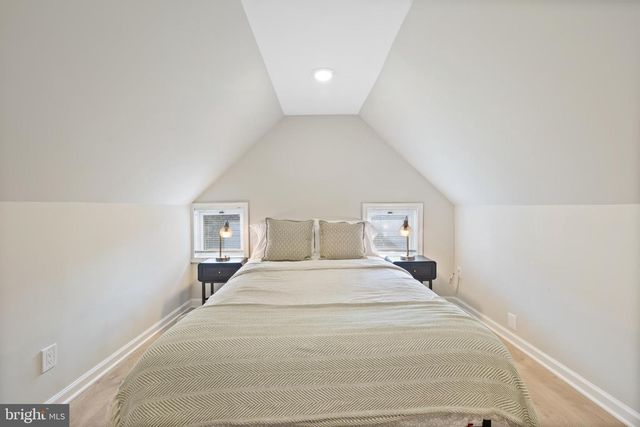 4225 E WEST HWY, Bethesda, MD 20814