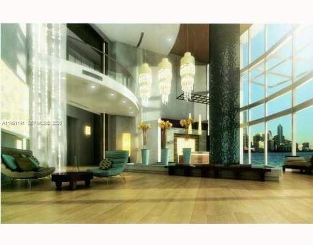 690 SW 1st Ct 1021, Miami, FL 33130