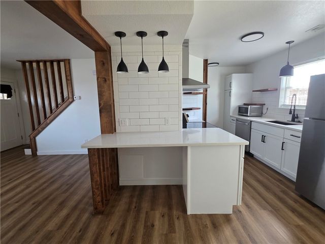 2300 SE Jayel Terrace 3, Bentonville, AR 72712