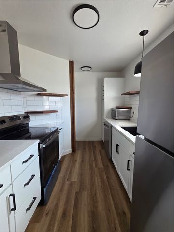 2300 SE Jayel Terrace 3, Bentonville, AR 72712