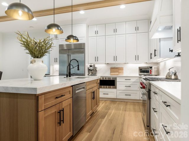 3601 Woody Grove Lane, Charlotte, NC 28210