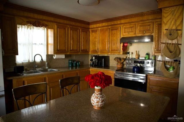 15505 Ebony Street, Edinburg, TX 78541