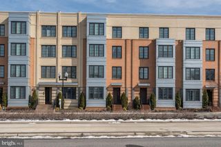 2007 RICHMOND HWY #101, Alexandria, VA 22301