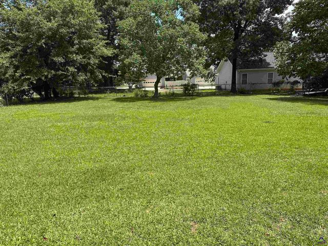 306 Tracy Terrace, Warner Robins, GA 31088