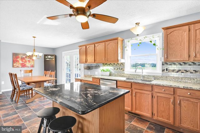 4285 HIGHLAND RD, Elizabethtown, PA 17022