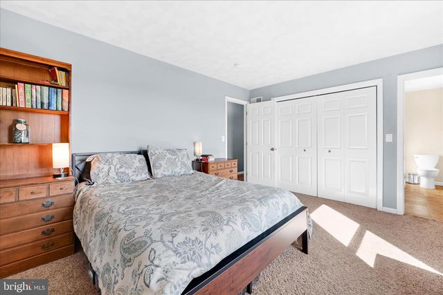 4285 HIGHLAND RD, Elizabethtown, PA 17022