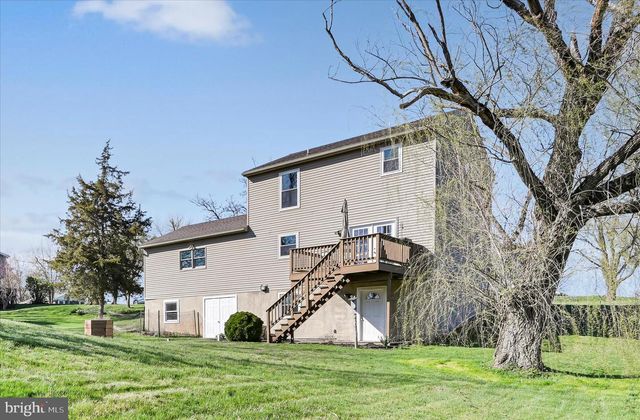 4285 HIGHLAND RD, Elizabethtown, PA 17022