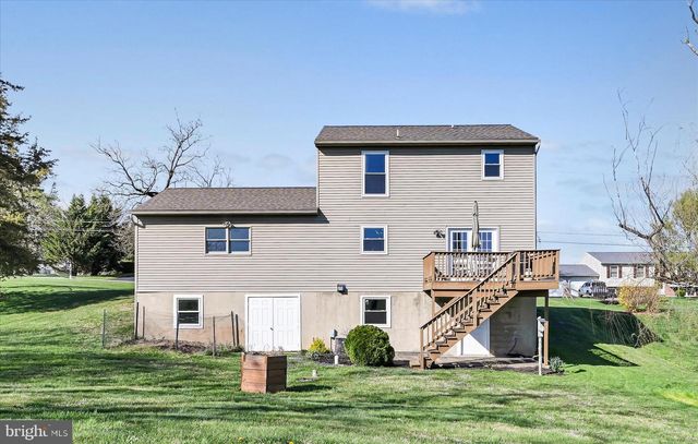 4285 HIGHLAND RD, Elizabethtown, PA 17022