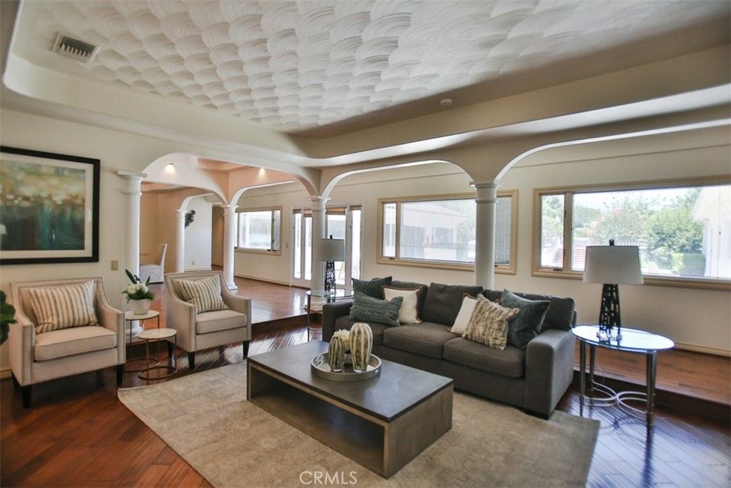 Image 12 of property listing at 3624 Hollins Avenue, Claremont, CA 91711