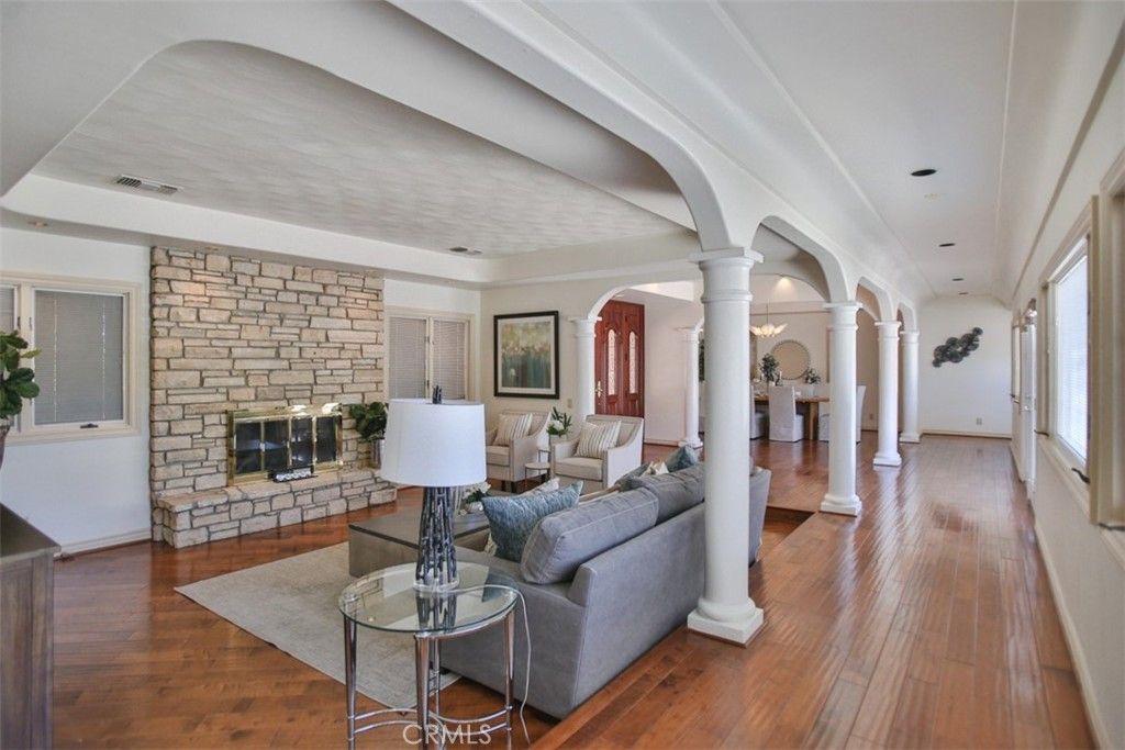 Image 13 of property listing at 3624 Hollins Avenue, Claremont, CA 91711