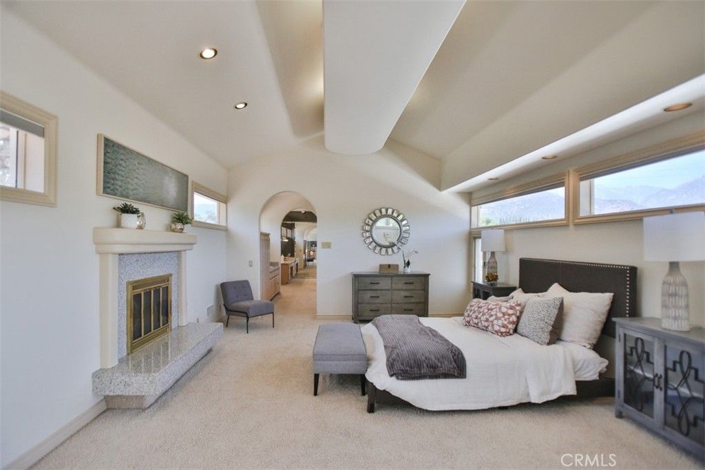 Image 37 of property listing at 3624 Hollins Avenue, Claremont, CA 91711