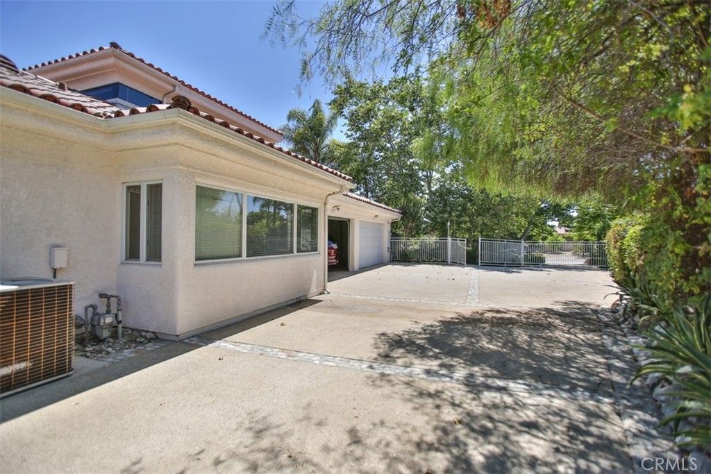 Image 53 of property listing at 3624 Hollins Avenue, Claremont, CA 91711