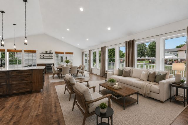 3460 Commonwealth Avenue, Woodbury, MN 55125