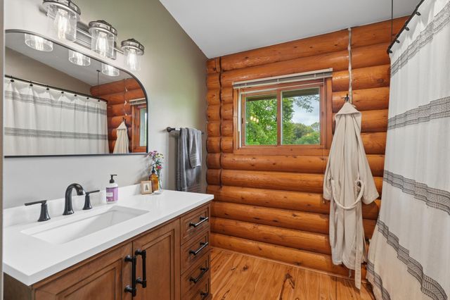 1295 Evergreen Drive, River Falls, WI 54022