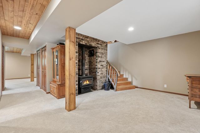 1295 Evergreen Drive, River Falls, WI 54022