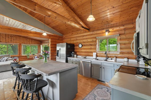 1295 Evergreen Drive, River Falls, WI 54022