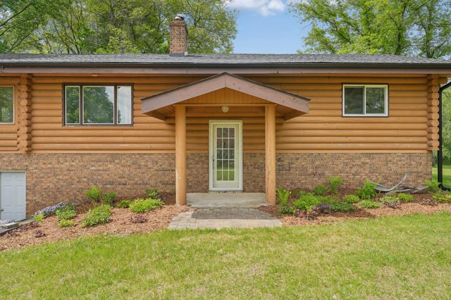 1295 Evergreen Drive, River Falls, WI 54022