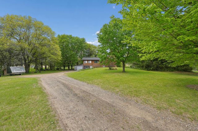 1295 Evergreen Drive, River Falls, WI 54022